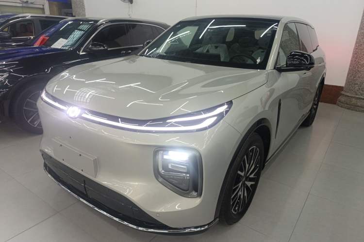 Used CHANGAN NEVO Q07 2025 215 Prestige Edition