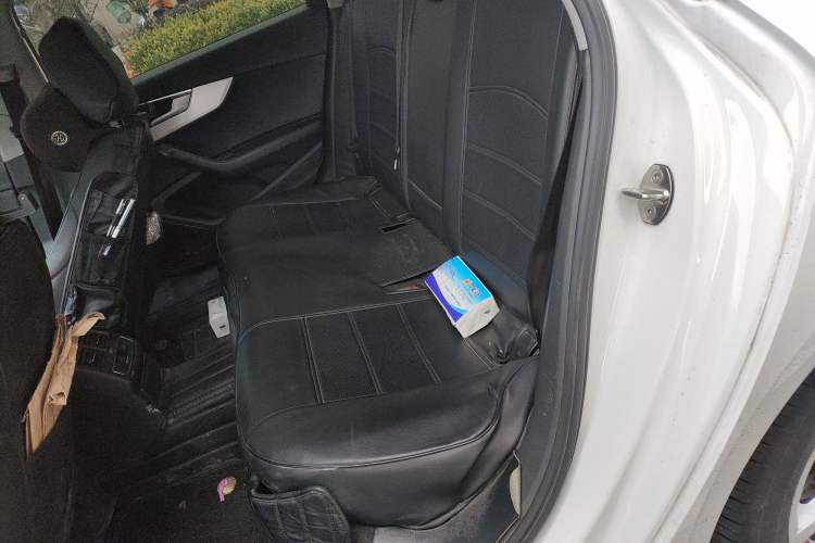 Used Audi A4L 2018 30th Anniversary Edition 40 TFSI Fashion Model