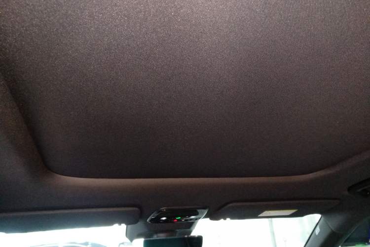 Used Lynk & Co 08 EM-P 2023 245km Ultra-Long Range Halo