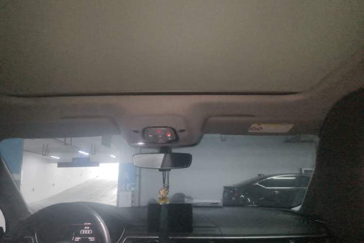 Used Audi A5 2019 Coupe 40 TFSI Fashion Edition China V Emission Standard Headliner