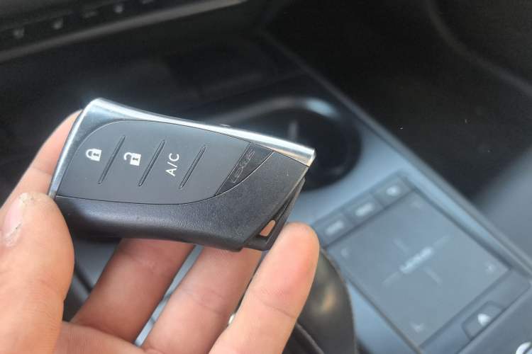 Used Lexus UX New Energy 2020 300e Pure·Joy Edition Vehicle Key