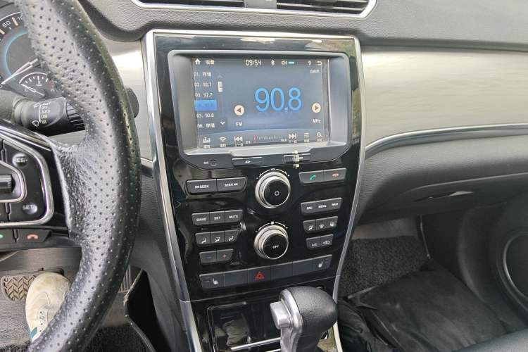 Used Haval H2 2015 1.5T Automatic Two-Wheel Drive Elite Edition