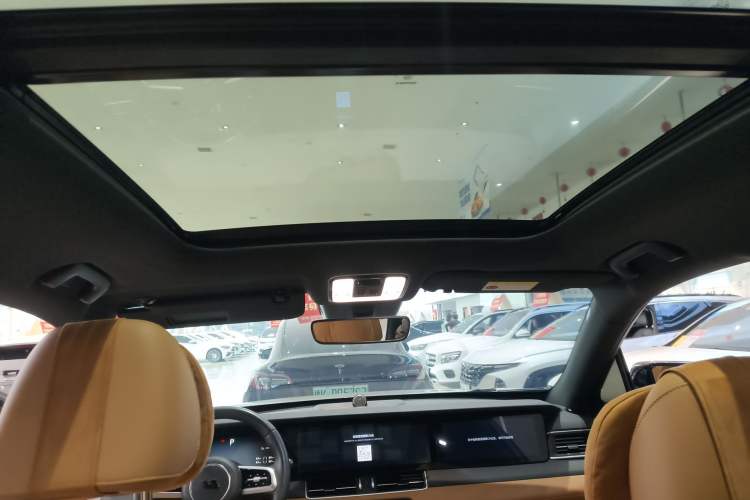 Used Li Auto ONE 2021 Extended-Range 6-Seater Version
