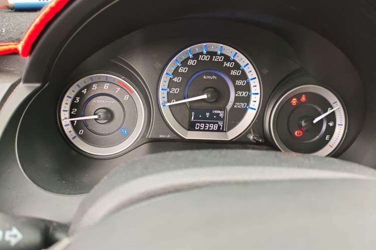 Used Honda City Classic 2012 1.5L manual Comfort version Odometer Close Up