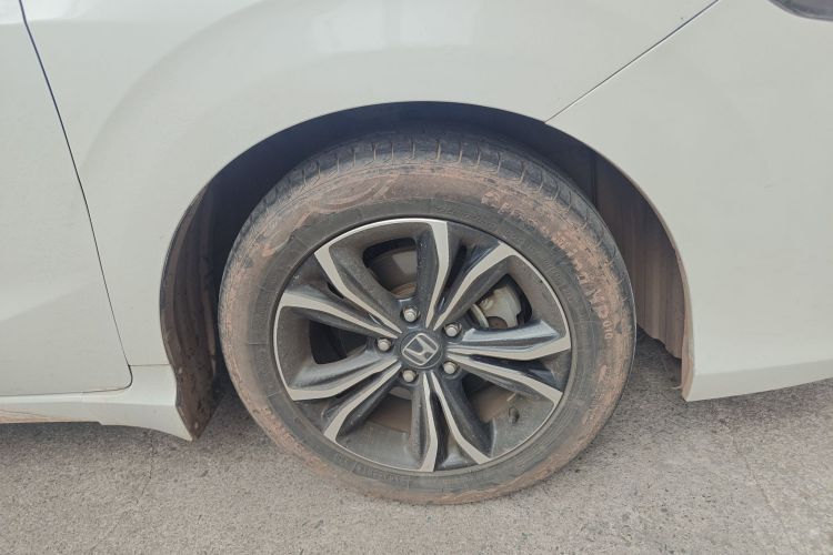 Used Honda Envix 2022 180TURBO CVT Comfort Version