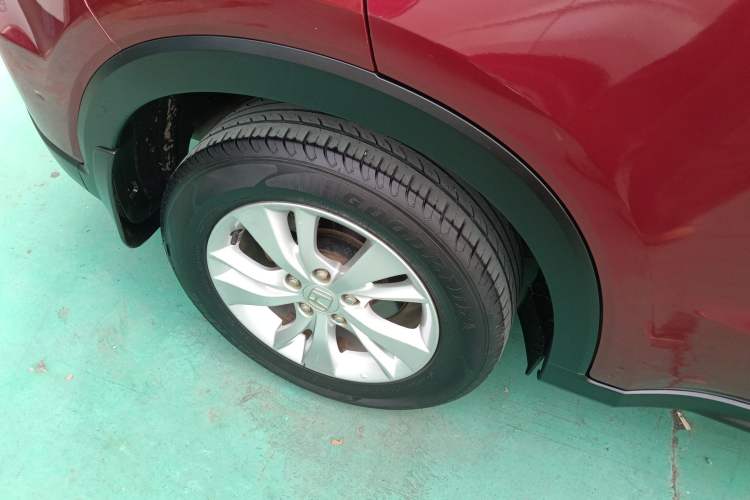 Used Honda Vezel 2015 1.5L CVT two-wheel drive Comfort trim Exterior 8