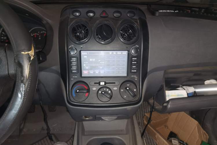 Used Wuling Hongguang 2014 1.2L Base Model China IV Audio And AC Panel