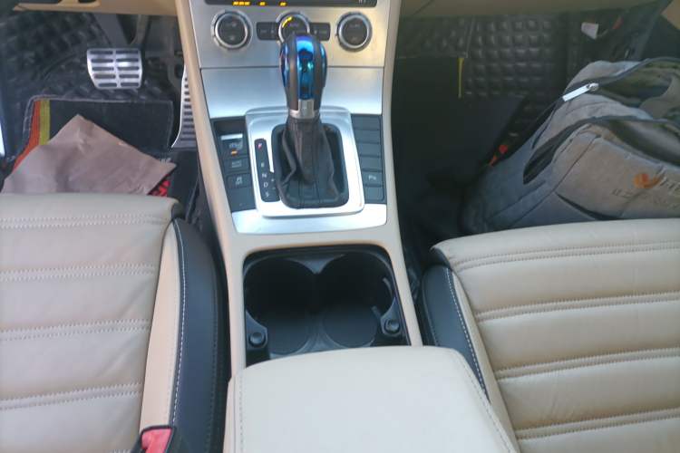 Used Volkswagen FAW-Volkswagen CC 2016 1.8TSI Prestige Model