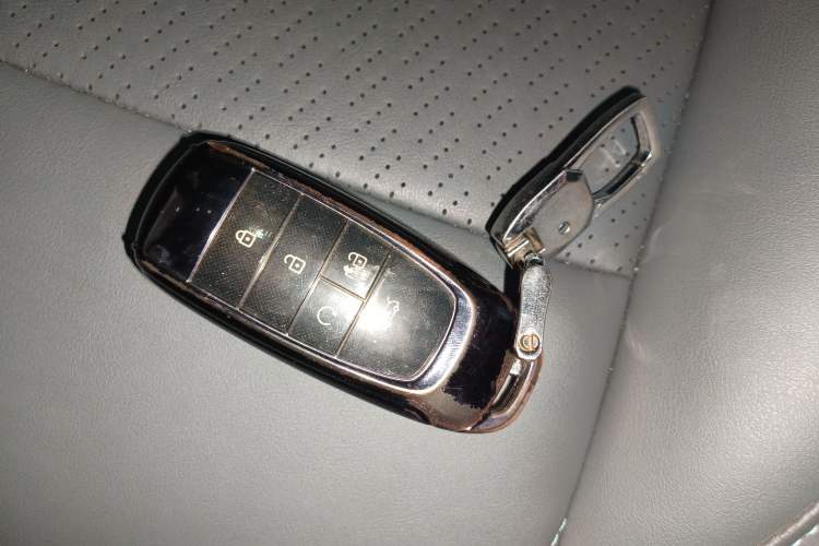 Used AION Y 2023 Plus 610 Smart Edition Ternary Lithium
