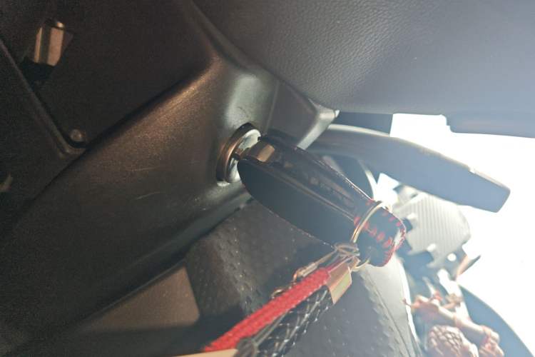 Used Chevrolet Cruze 2016 1.5L Automatic Luxury Edition Vehicle Key