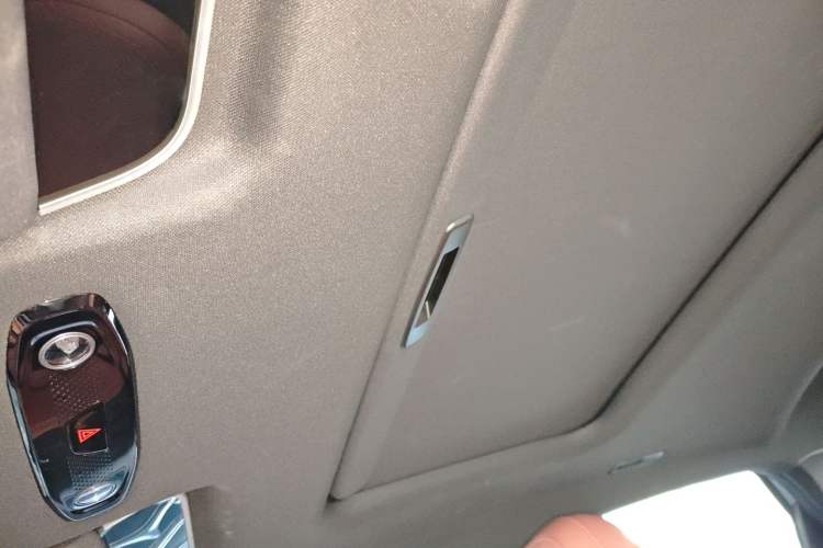 Used Geely Galaxy L6 2025 EM-i 140km Starship Edition Headliner