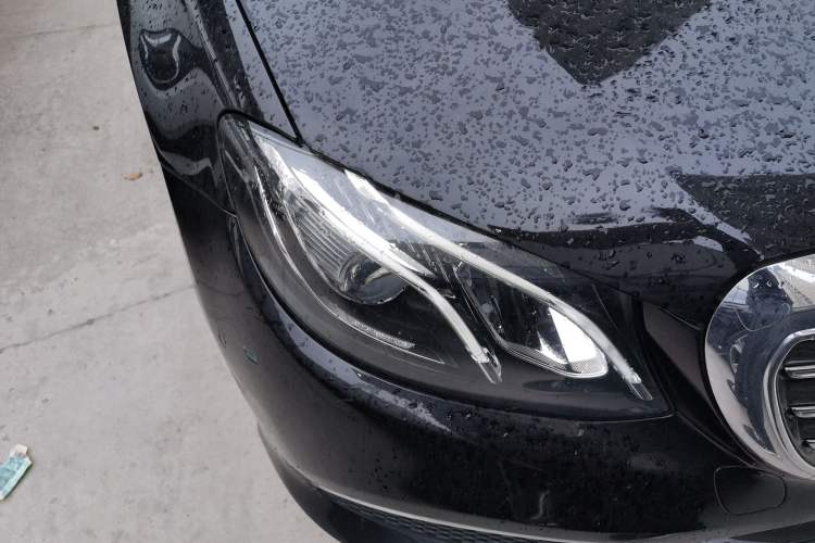 Used Mercedes-Benz E-Class 2019 E 300 L Luxury Model Right Front Headlight