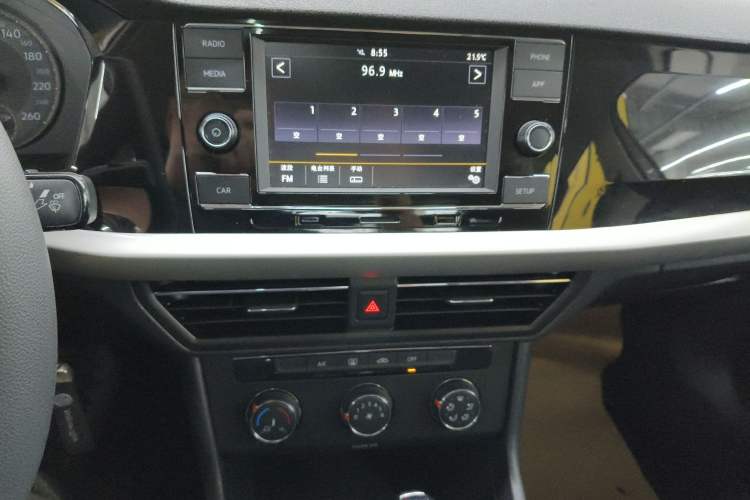 Used Volkswagen Lavida 2019 1.5L Automatic Comfort Edition China VI Standard