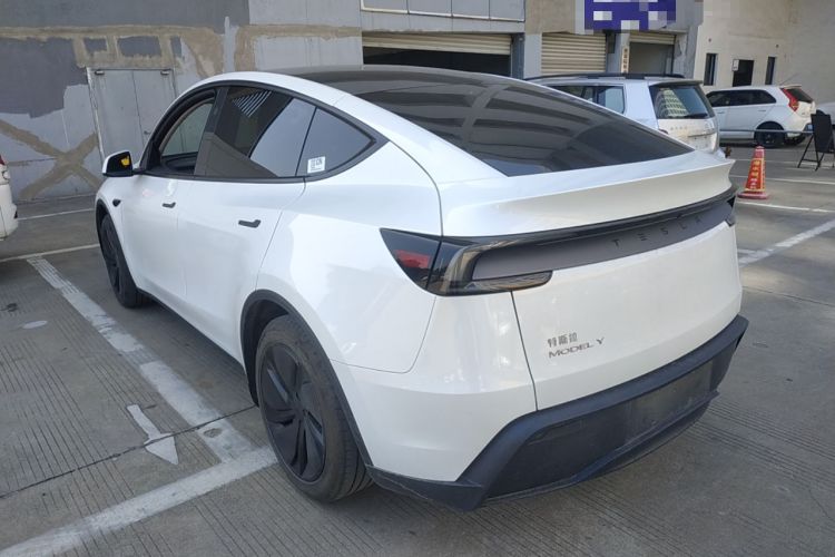 Used Tesla Model Y 2025 Rear-Wheel-Drive Version