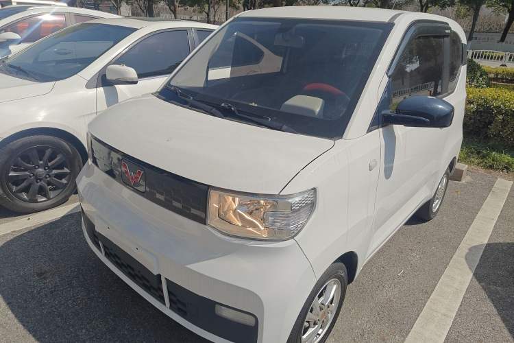 Used Wuling Hongguang MINIEV 2021 Macaron Premium Model – Lithium Iron Phosphate