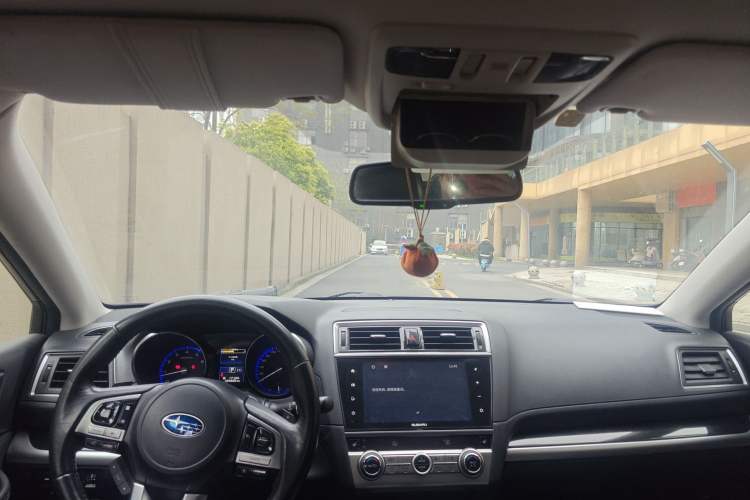 Used Subaru Legacy 2016 2.5i All-Wheel-Drive Glory Edition
