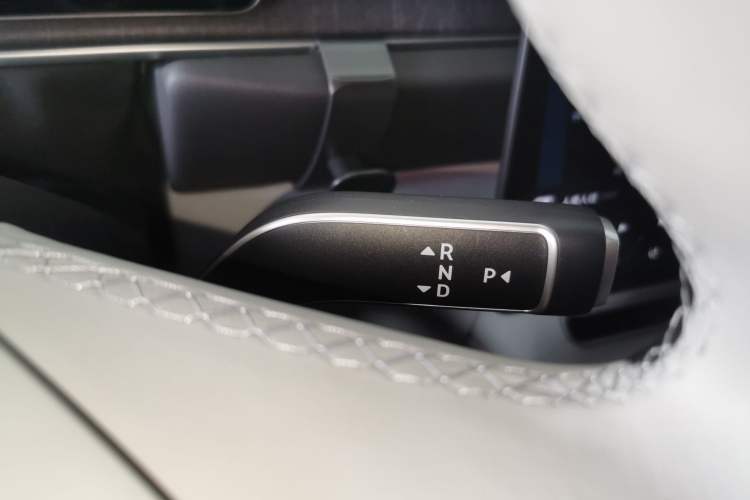 Used Nio ES6 2025 75 kWh