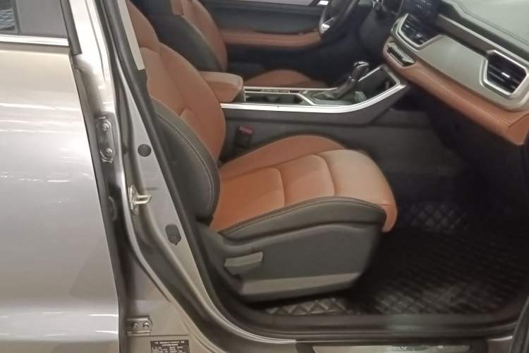 Used Geely Auto Vision X6 2020 1.4T CVT Luxury Edition