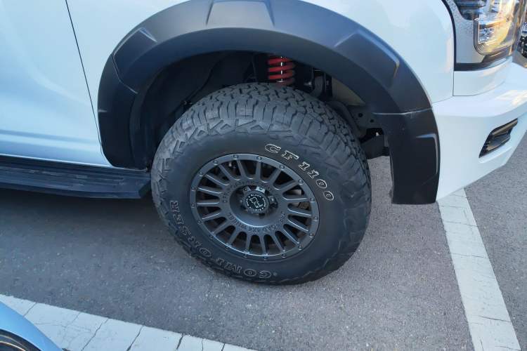 Used Haval H5 2023 2.0T Automatic All-Wheel Drive LinkedIn Gasoline
