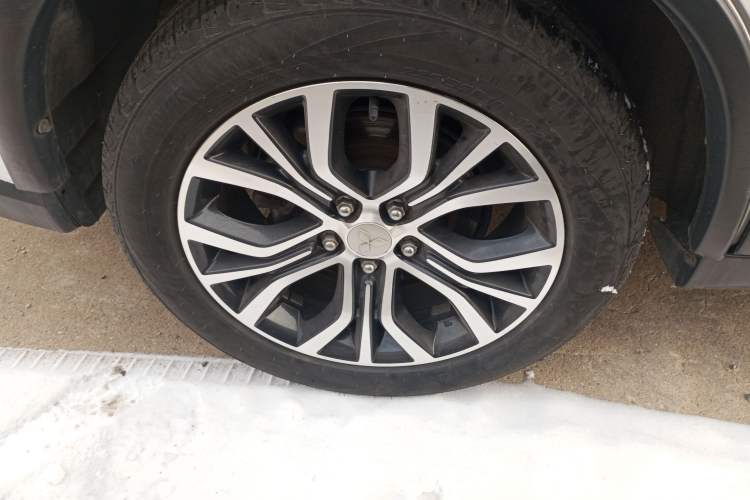 Used Mitsubishi Outlander 2018 2.0L Two-Wheel Drive Glory Edition 5 Seats