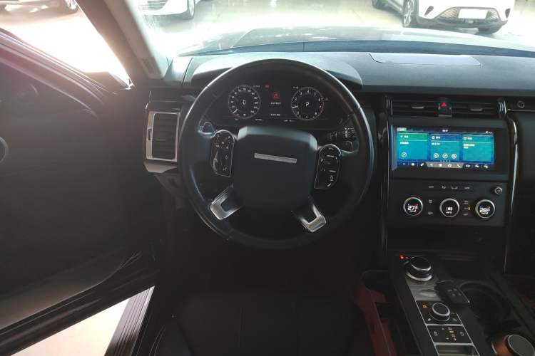 Used Land Rover Discovery 2020 3.0 SC V6 SE