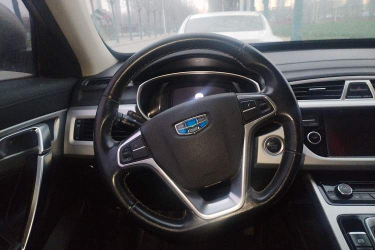 Used Geely Auto Emgrand X7 Sport 2016 2.0L Manual Smart Connect Version