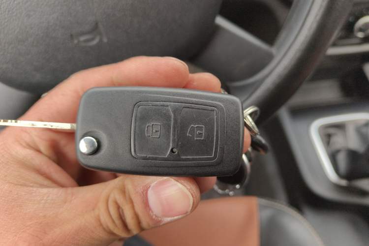 Used CHANGAN KAICHENG Shenqi F30 2018 1.5L Elite Edition Short Wheelbase DAM15L Vehicle Key