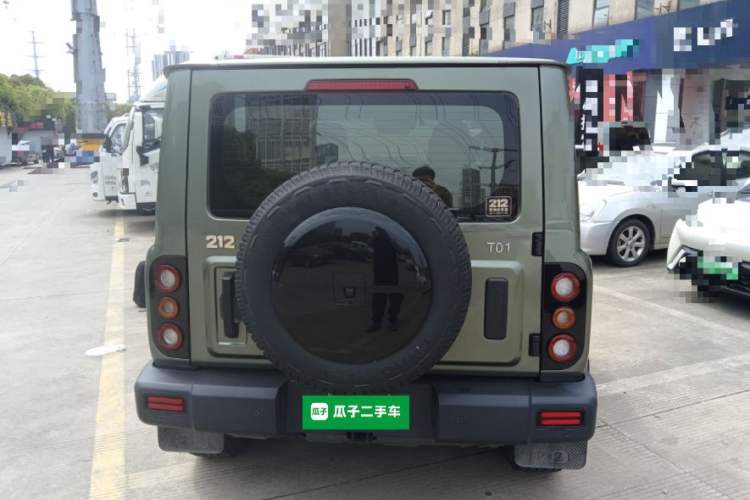 Used 212 T01 2024 2.0T Explorer Rear