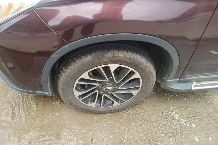 Used GAC Trumpchi GS4 2015 200T G-DCT Elite Edition Left Front Wheel Hub