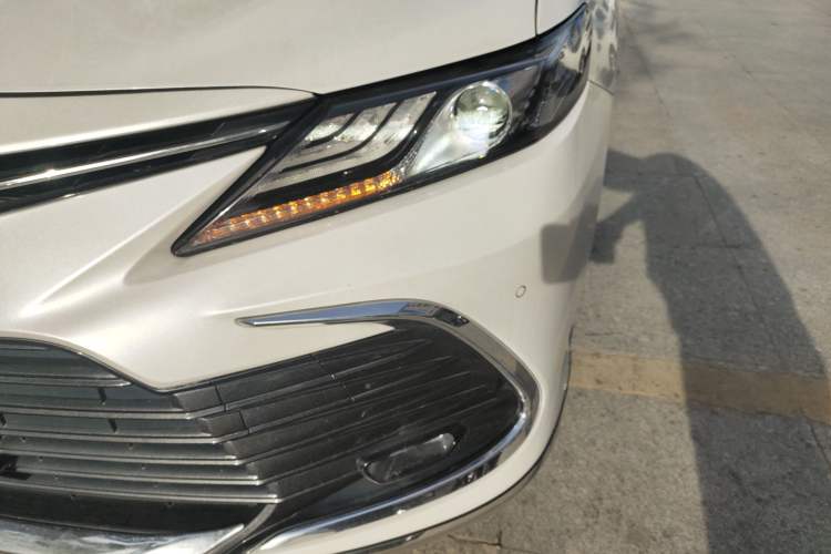 Used Toyota Camry 2023 2.0G Luxury Edition