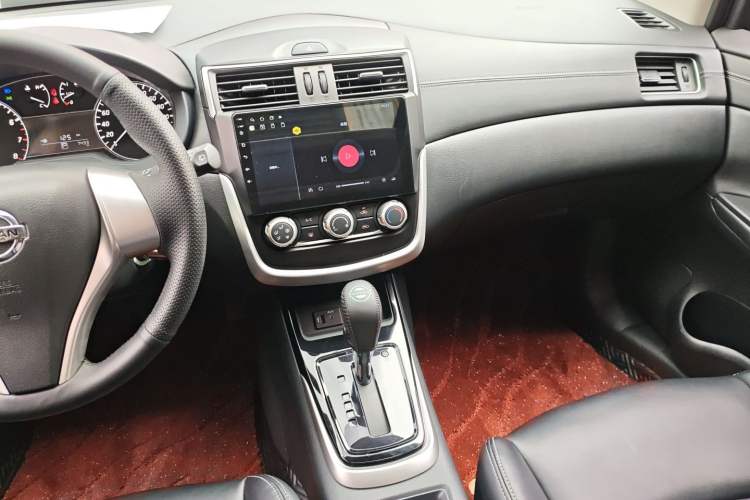 Used Nissan Tiida 2024 1.6L CVT Cool Dynamic Edition
