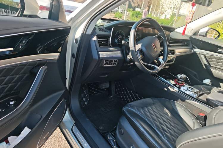 Used Hongqi HS5 2019 2.0T Smart Connect Flagship Edition
