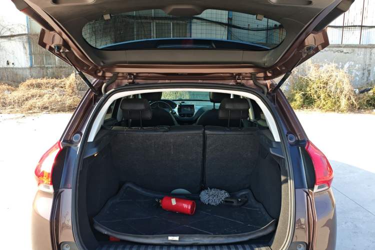 Used Peugeot 2008 2014 1.6L Automatic Fashion Edition