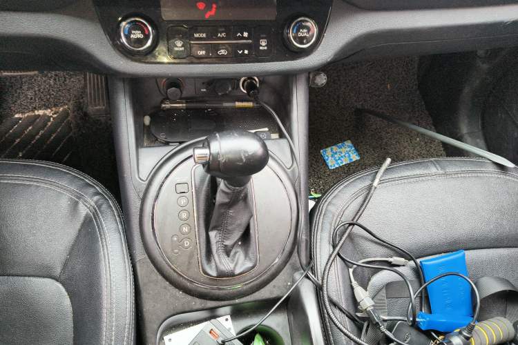 Used Kia Sportage R 2012 2.0L Automatic Two-Wheel Drive GLS
