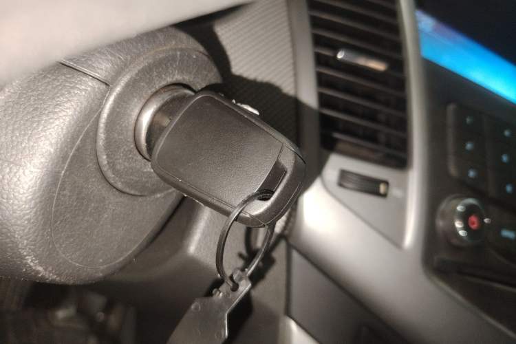 Used Chevrolet Cruze 2014 1.6L SL Millionth Anniversary Edition AT Vehicle Key