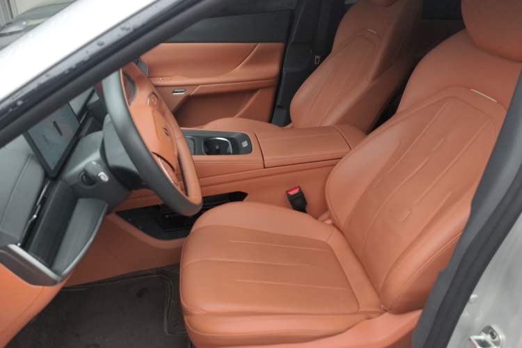 Used Dongfeng eπ eπ007 2025 Model Pure-Electric 565 All-Wheel-Drive Max Leading Edition
