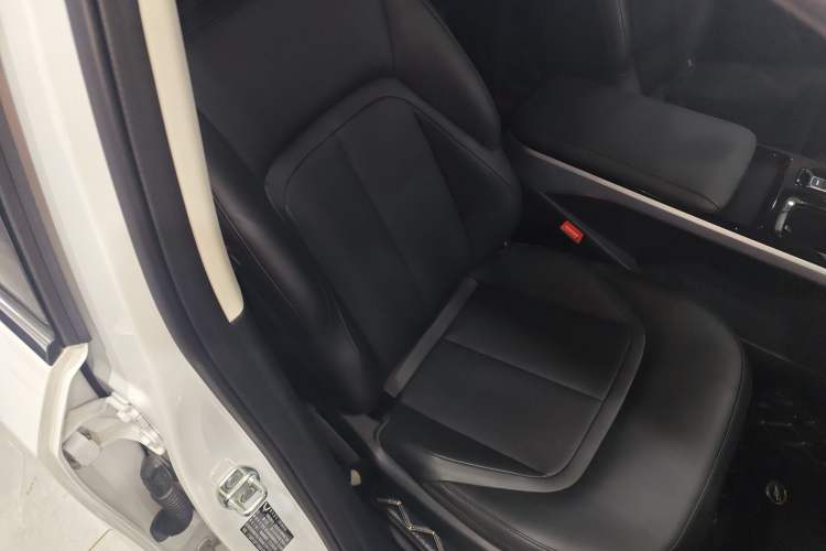 Used Wuling Xingguang 2024 Co-Creation Edition 510 Advanced Model