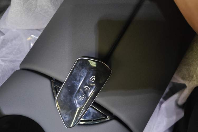 Used Volkswagen ID.UNYX 2024 Revised Pro Long-Range Version
