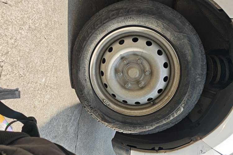 Used Ruichi EC75 2023 Pioneer Model I 41.85 kWh Exterior 7