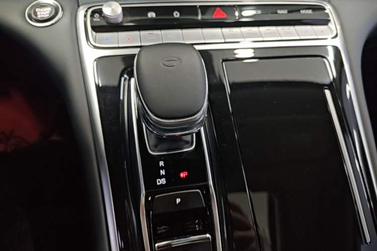 Used GAC Trumpchi M8 2023 Lingxiu Series 390T Prestige Edition