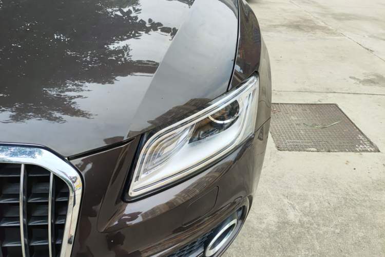 Used Audi Q5 2018 Collector's Edition 40 TFSI Ambition Model