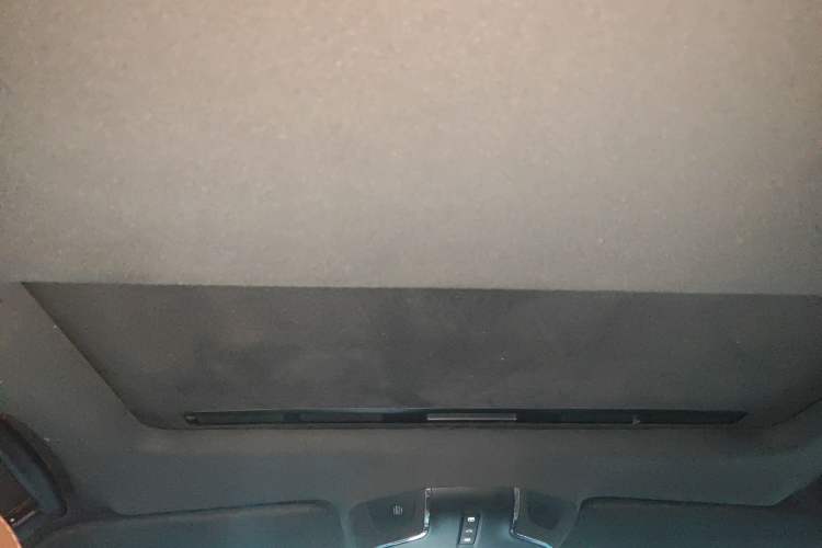 Used Maserati Ghibli 2014 3.0T Standard Edition Headliner