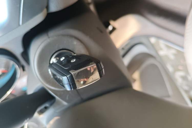 Used Buick GT 2013 GT 1.6L Automatic Fashion Edition Vehicle Key