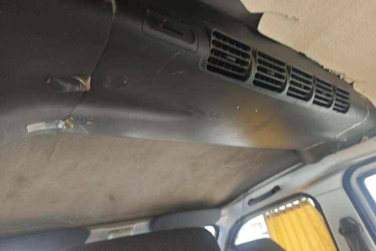 Used Wuling Zhiguang 2010 1.0L New Edition Practical Version with Extended Body L2Y Headliner