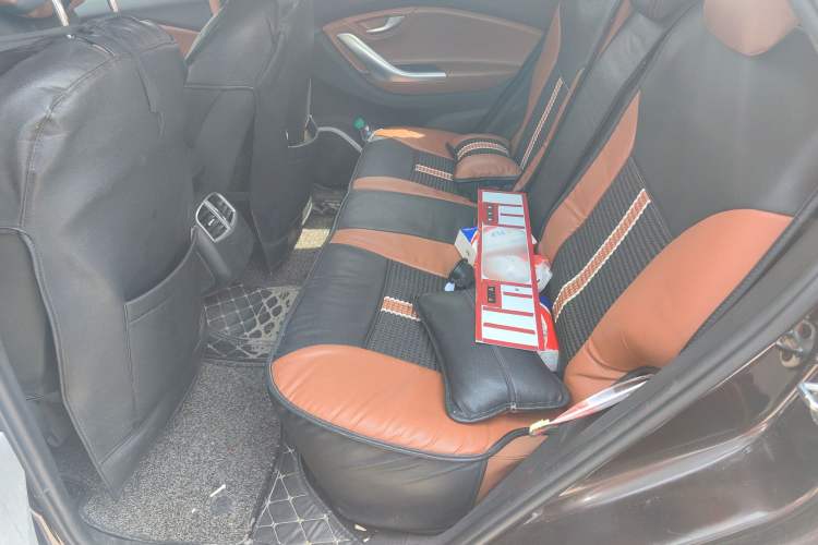 Used Soueast DX7 2017 1.5T Automatic Glory Edition
