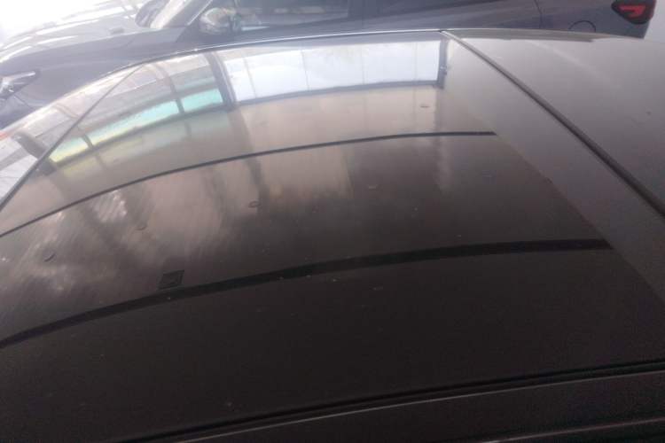 Used Mercedes-Benz E-Class 2016 E 300 L Sport Luxury Model Roof