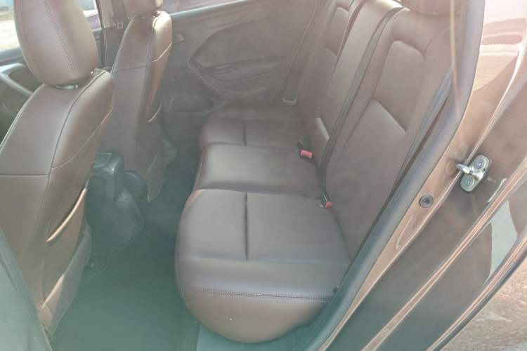 Used Citroen Elysee 2017 1.6L Manual Fashion Model