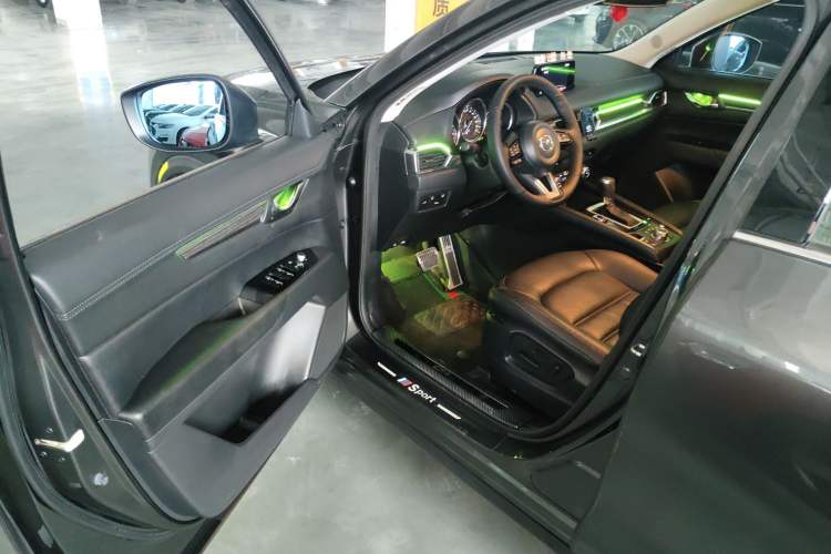 Used Mazda CX-5 2020 Revised Version 2.0L Automatic Two-Wheel Drive ZhiZun Trim Driver Seat