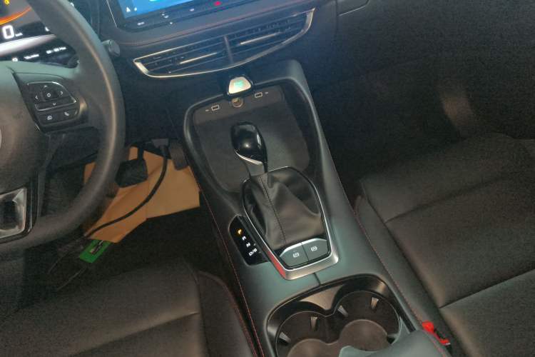 Used MG 5 2025 180 DVVT Global Luxury Edition