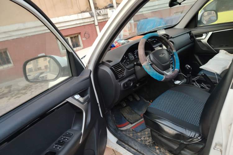 Used Chery Tiggo 3 2016 1.6L Manual ZhiShang Edition
